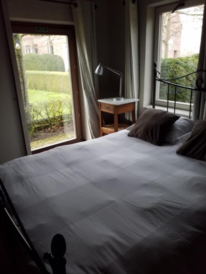B&B De Hulst 伊泽赫姆 外观 照片